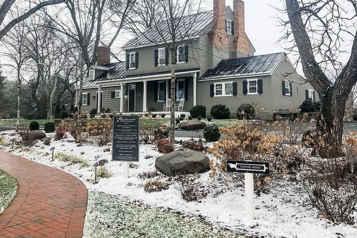 Fleetwood Farm Winery estate and tasting room in winter